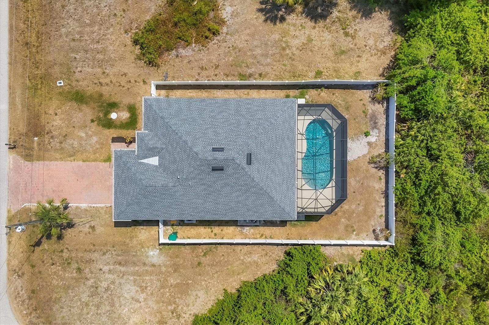 ROTONDA LAKES - Residential