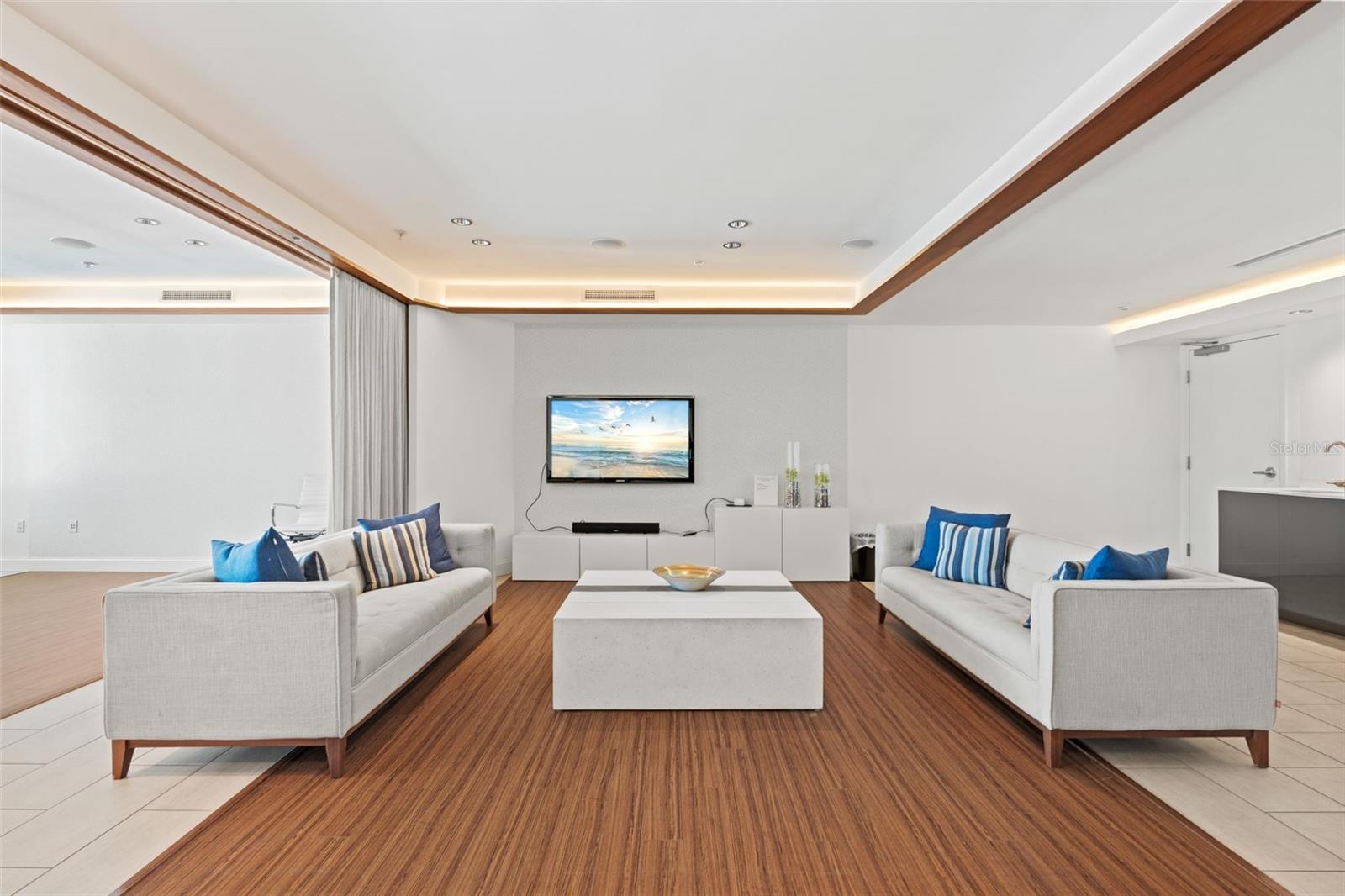 RIVO AT RINGLING - Residential Lease