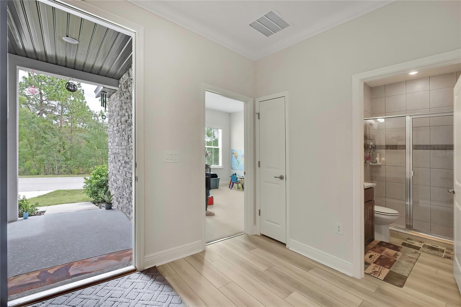 32 CARNATION COURT