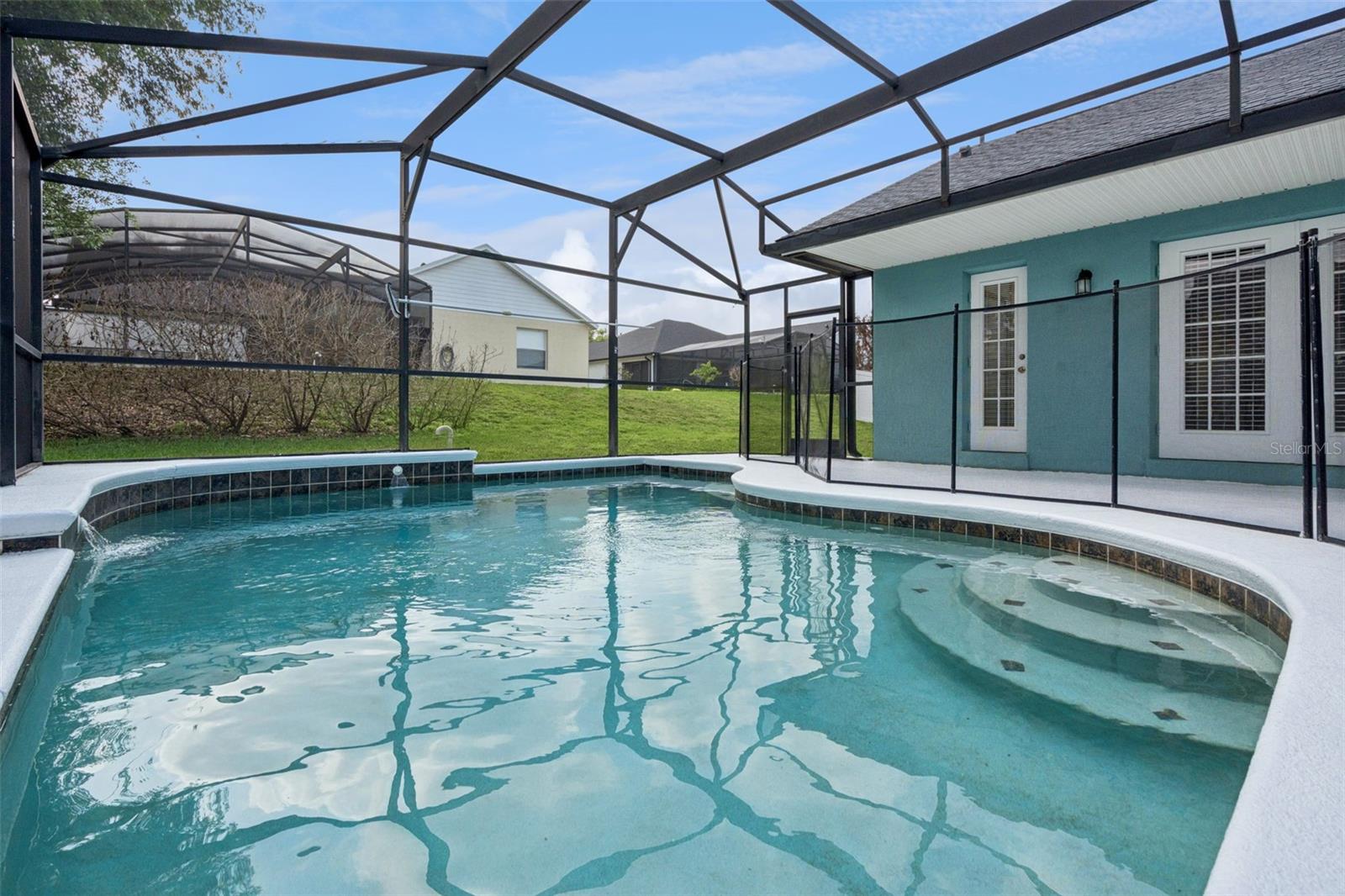 ORANGE TREE PH 04 LT 401 BEING IN 15-24-2 - Residential