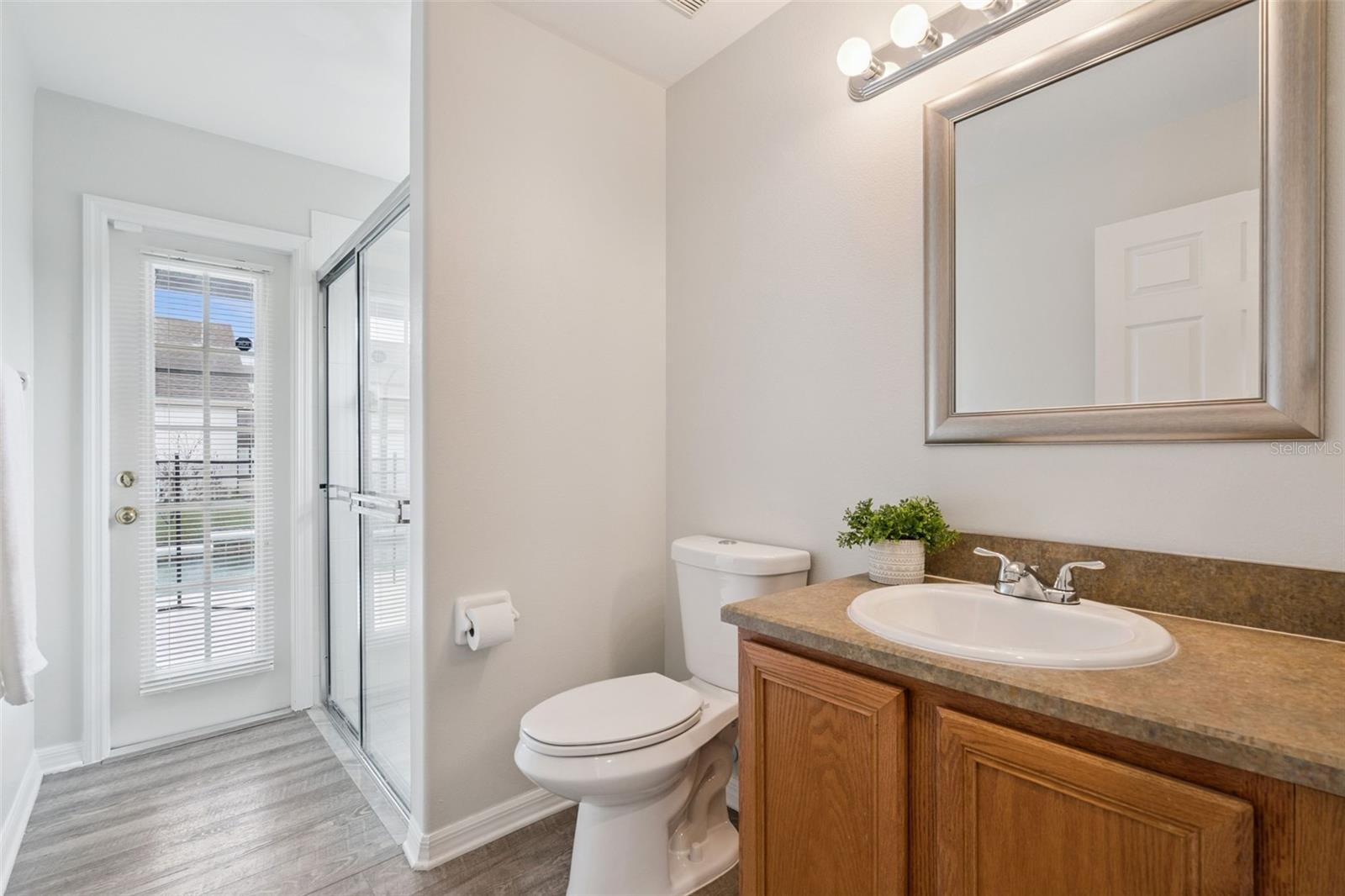 ORANGE TREE PH 04 LT 401 BEING IN 15-24-2 - Residential