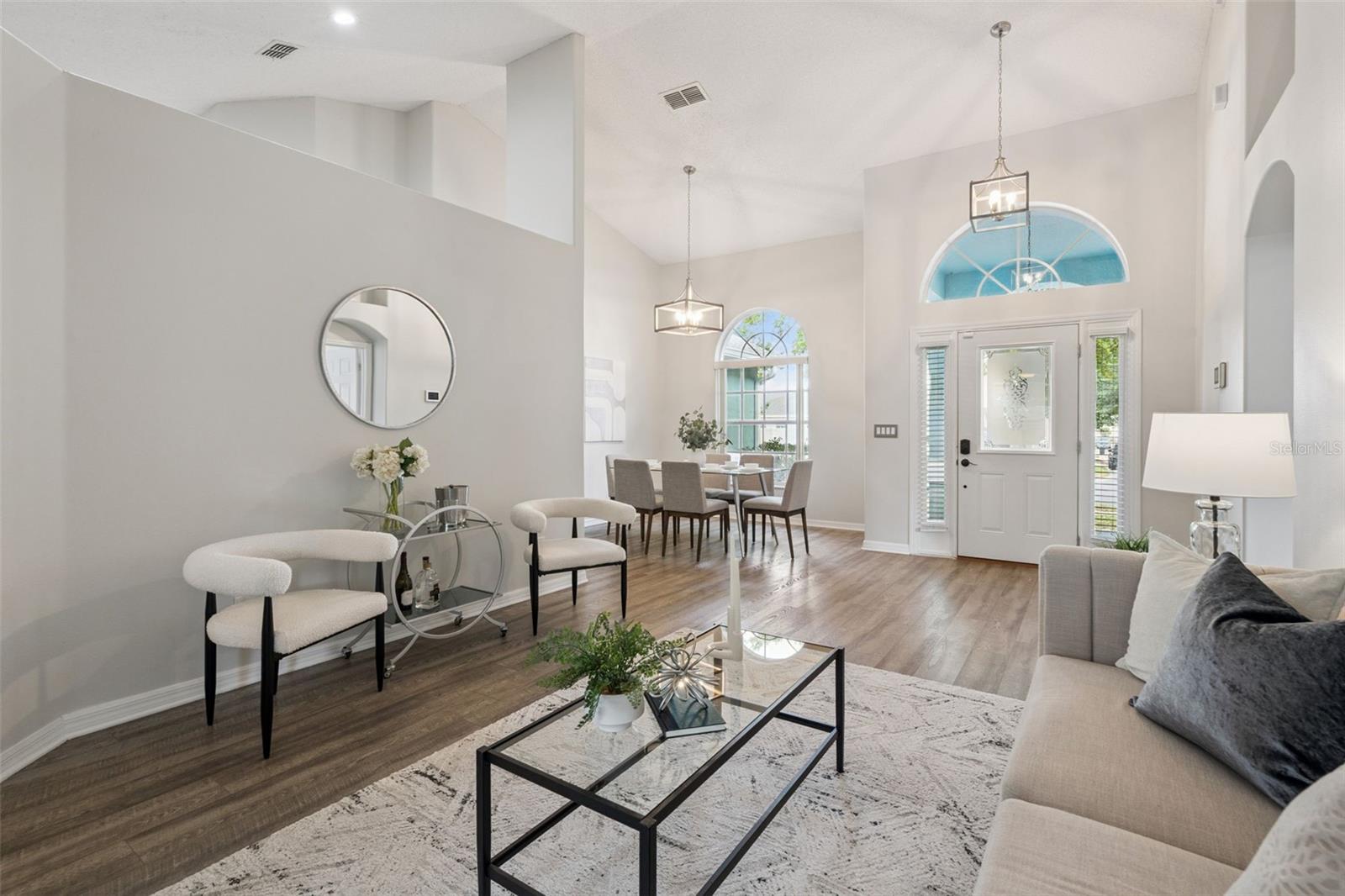 ORANGE TREE PH 04 LT 401 BEING IN 15-24-2 - Residential