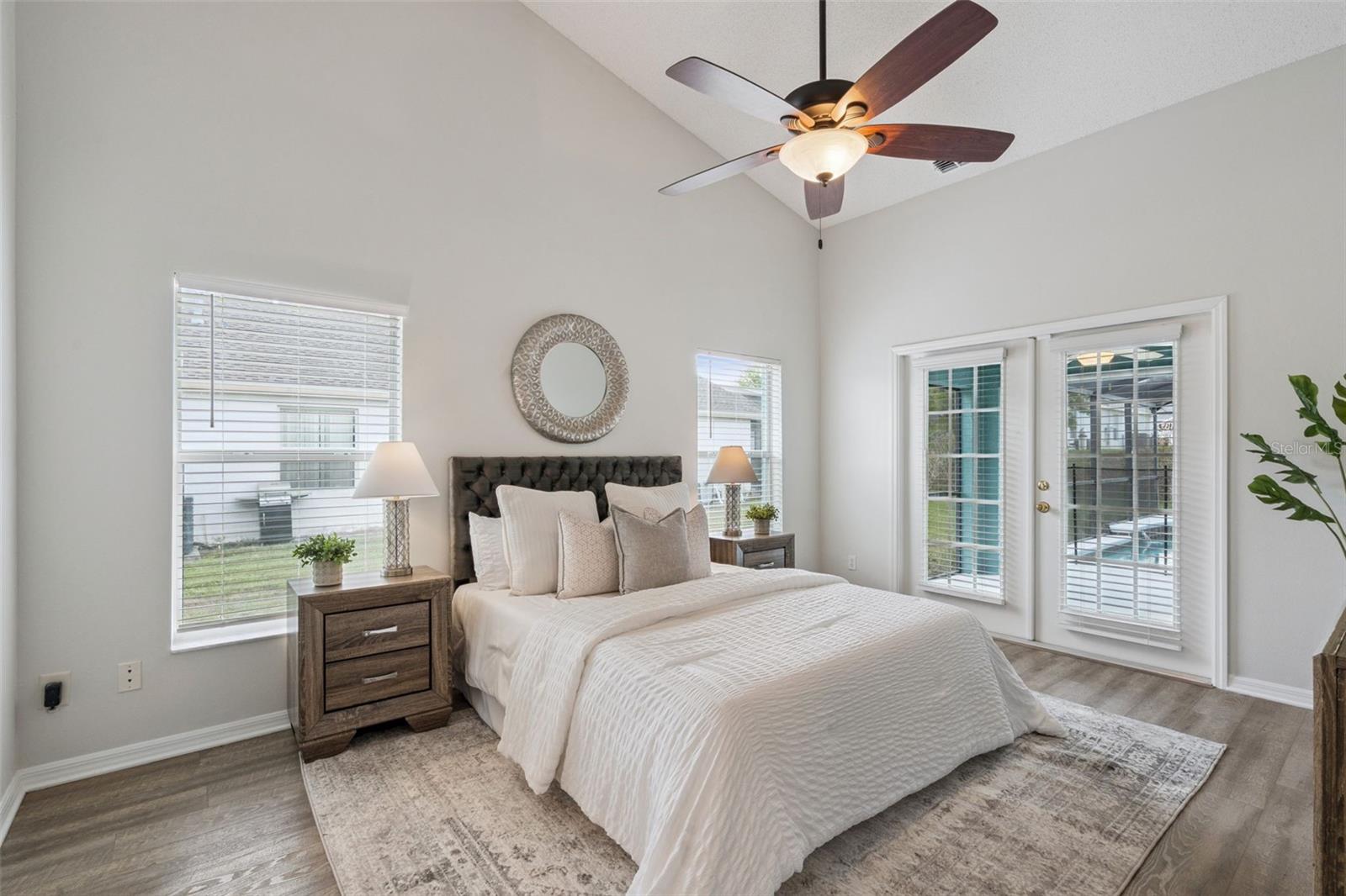 ORANGE TREE PH 04 LT 401 BEING IN 15-24-2 - Residential