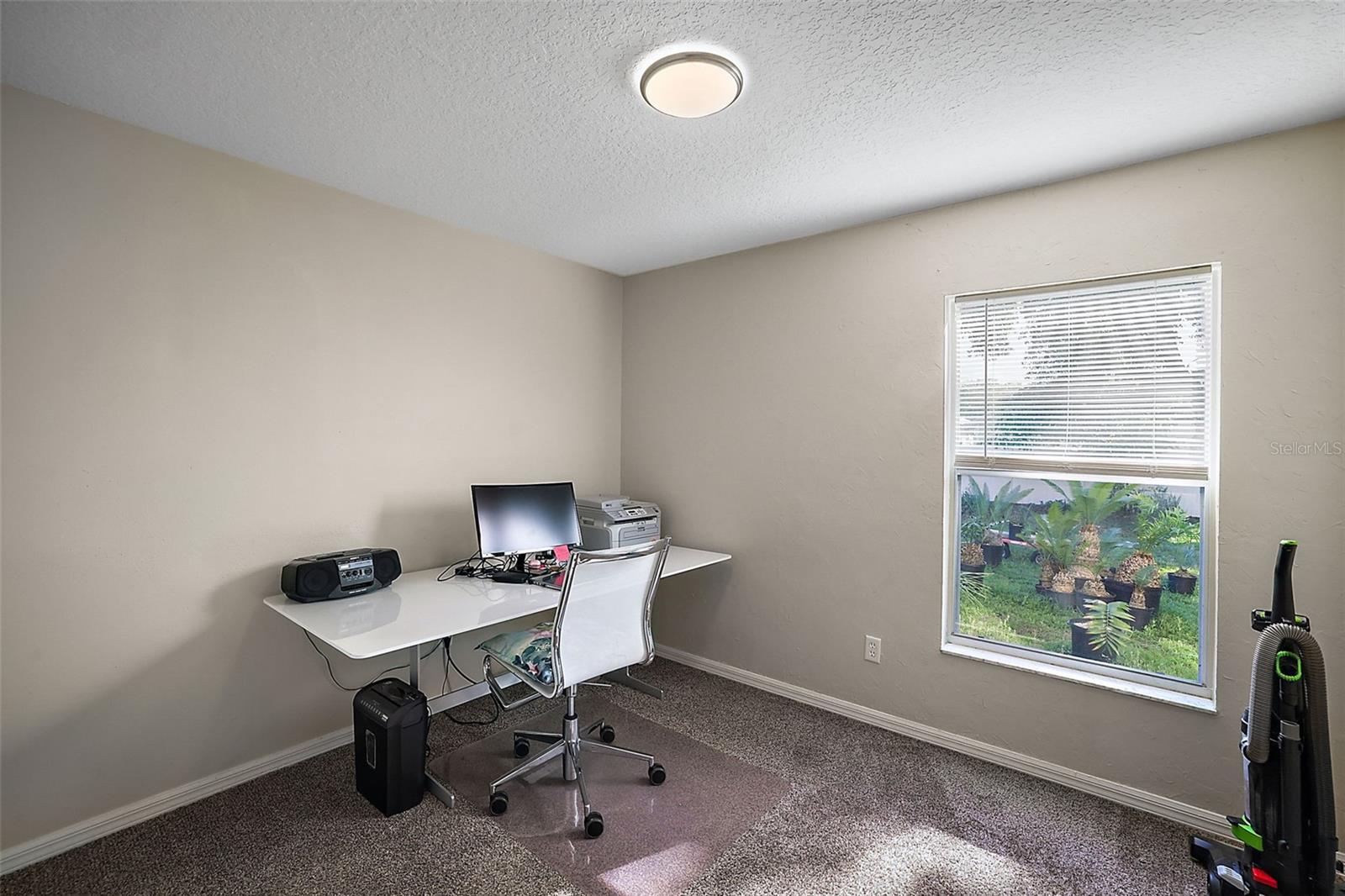 MINNEOLA PARK RIDGE ON LAKE MINNEOLA PH - Residential Lease