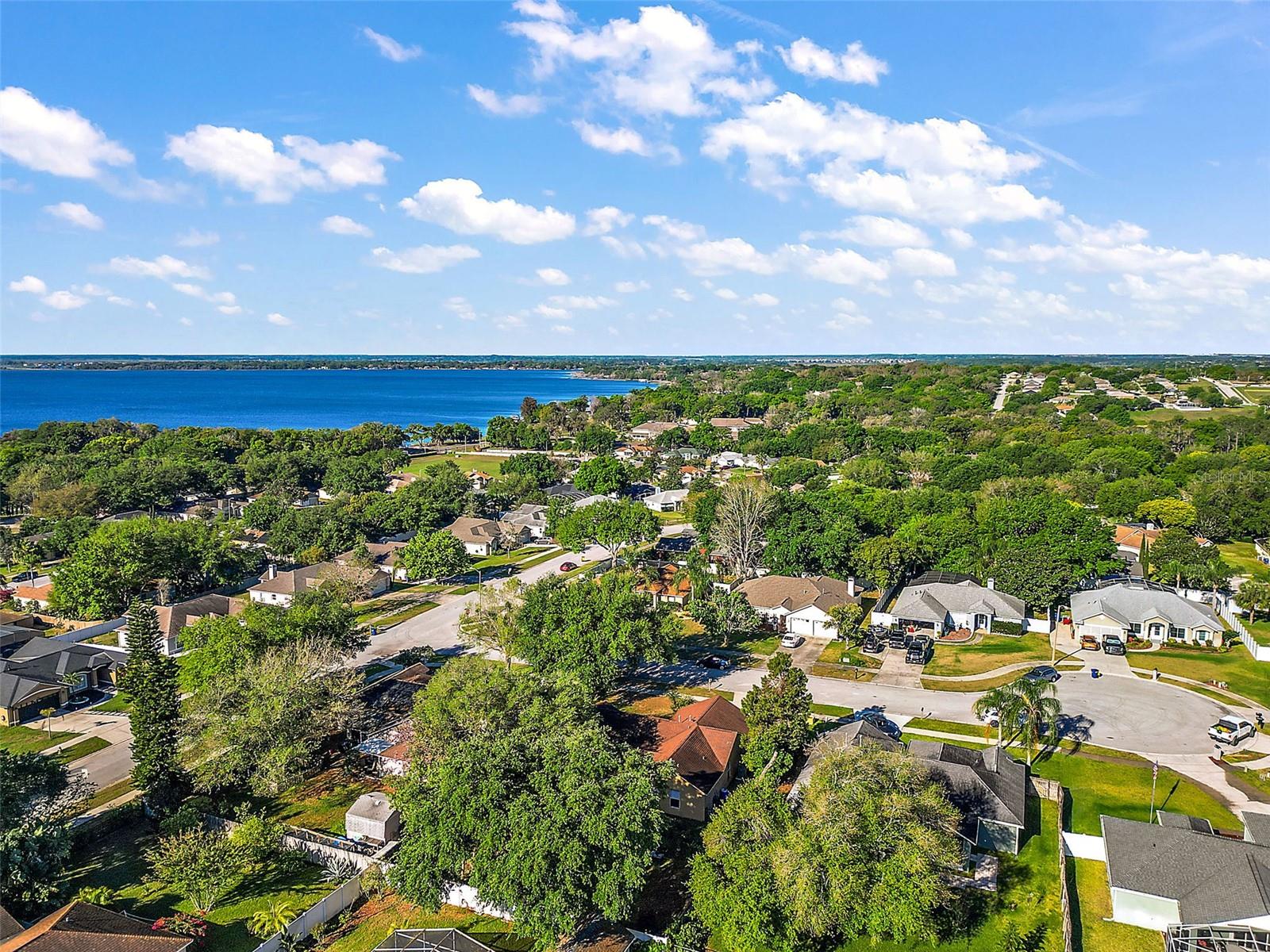 MINNEOLA PARK RIDGE ON LAKE MINNEOLA PH - Residential Lease