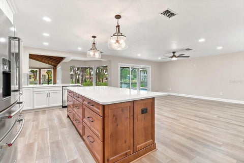Tiny photo for 220 SE Kings Bay Drive, Crystal River, FL 34429 (MLS # OM730254)