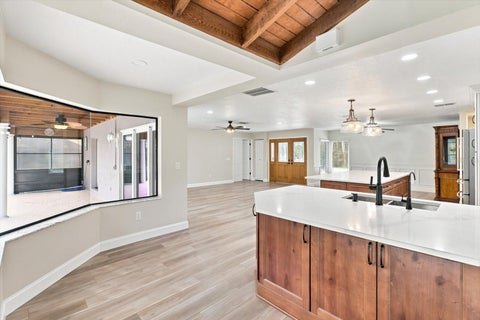 Tiny photo for 220 SE Kings Bay Drive, Crystal River, FL 34429 (MLS # OM730254)