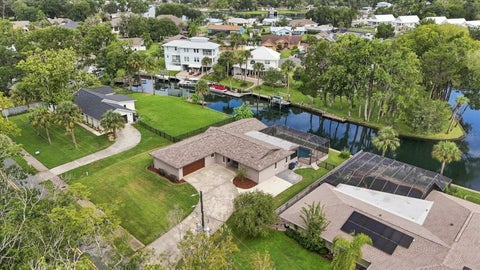 Tiny photo for 220 SE Kings Bay Drive, Crystal River, FL 34429 (MLS # OM730254)
