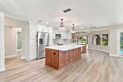 Tiny photo for 220 SE Kings Bay Drive, Crystal River, FL 34429 (MLS # OM730254)