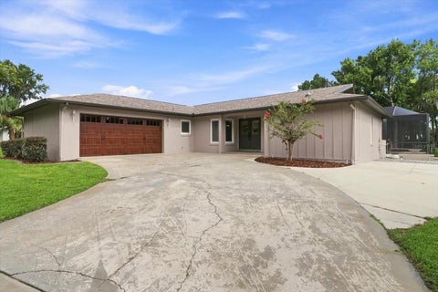 Tiny photo for 220 SE Kings Bay Drive, Crystal River, FL 34429 (MLS # OM730254)