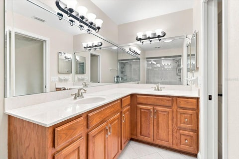 Tiny photo for 220 SE Kings Bay Drive, Crystal River, FL 34429 (MLS # OM730254)