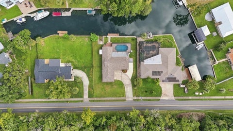 Tiny photo for 220 SE Kings Bay Drive, Crystal River, FL 34429 (MLS # OM730254)
