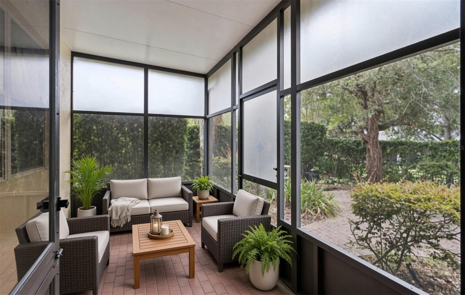 100 FLAME VINE WAY