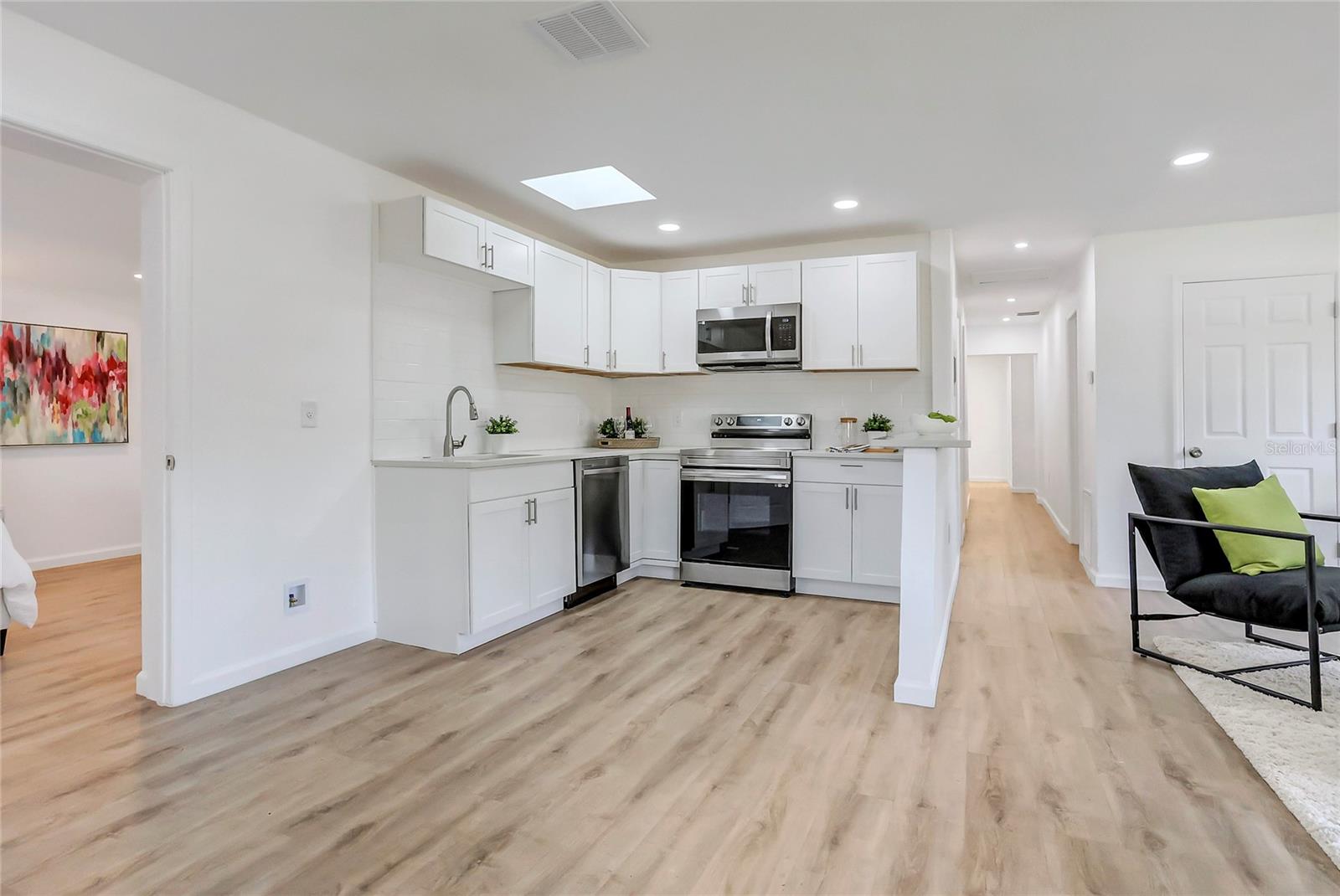 1300 MONTEGO LANE