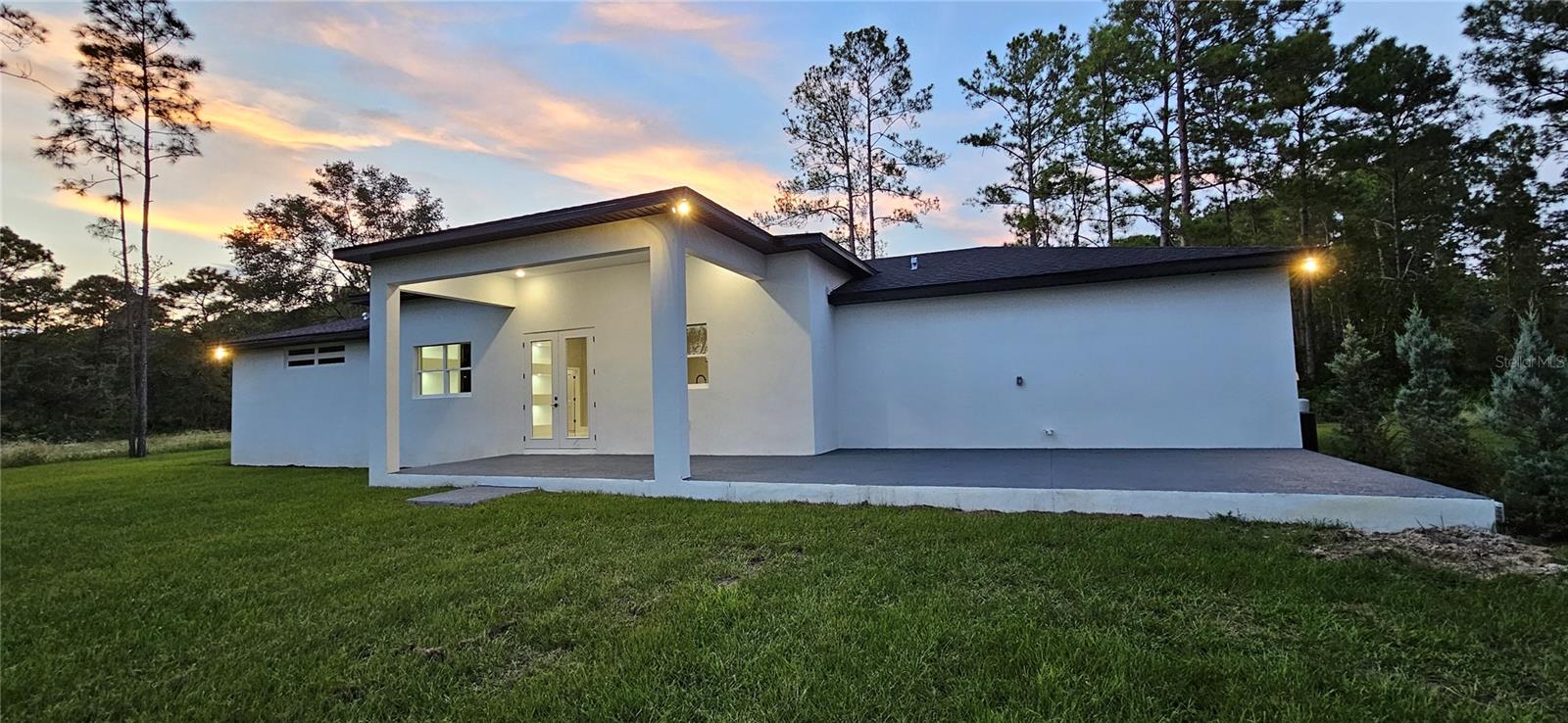 ROYAL TRAILS UNIT 01 - Residential