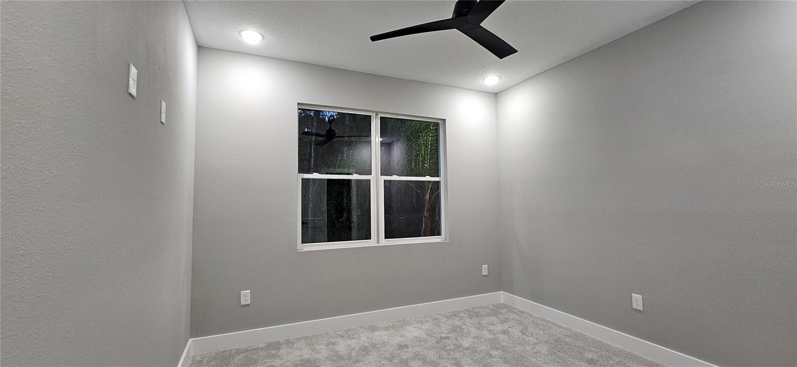 ROYAL TRAILS UNIT 01 - Residential