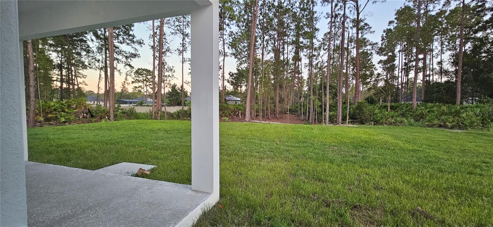 ROYAL TRAILS UNIT 01 - Residential