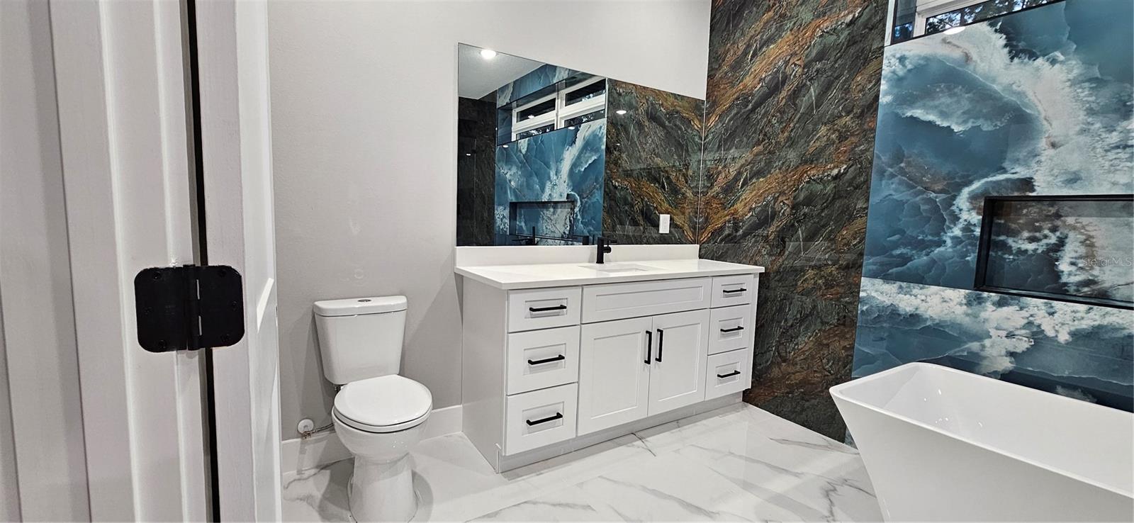 ROYAL TRAILS UNIT 01 - Residential