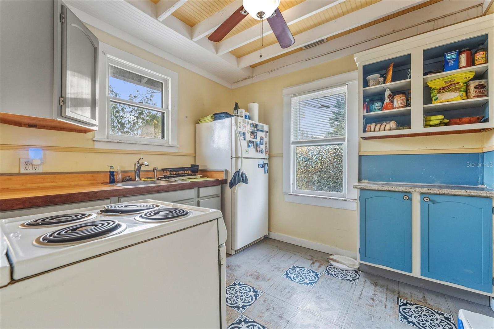 PASADENA GARDENS GULFVIEW SEC - Residential Income