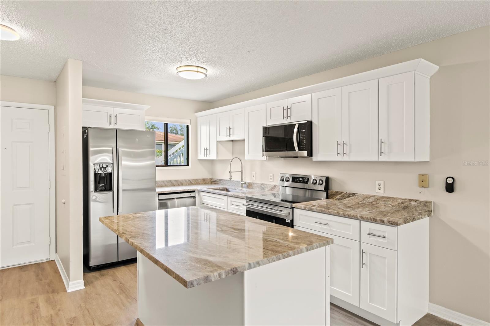 HARBOR PINES - Residential