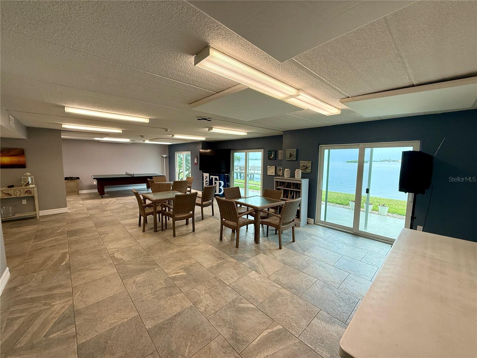 DOLPHIN POINTE OF DUNEDIN CONDO - Residential