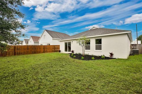 A home in DAVENPORT