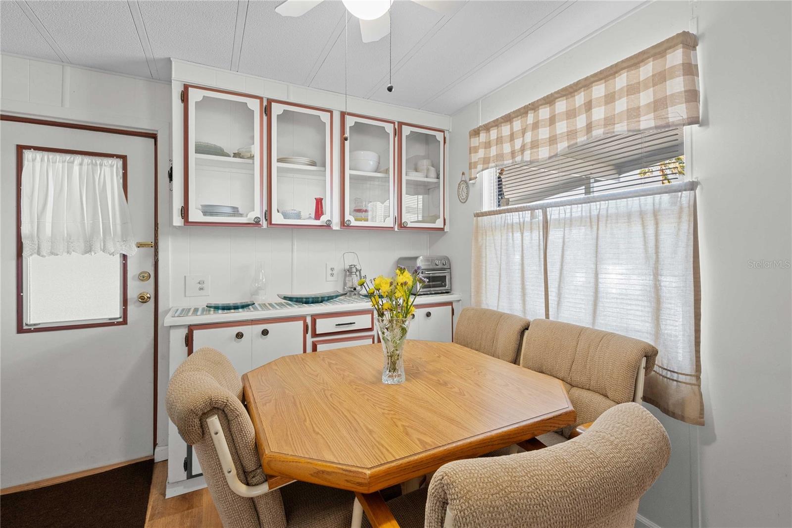 BETMAR ACRES - Residential