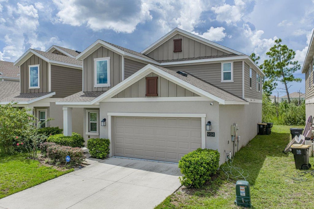 Photo of 934 Jackson Avenue, Davenport, FL 33837 (MLS # O6439732)