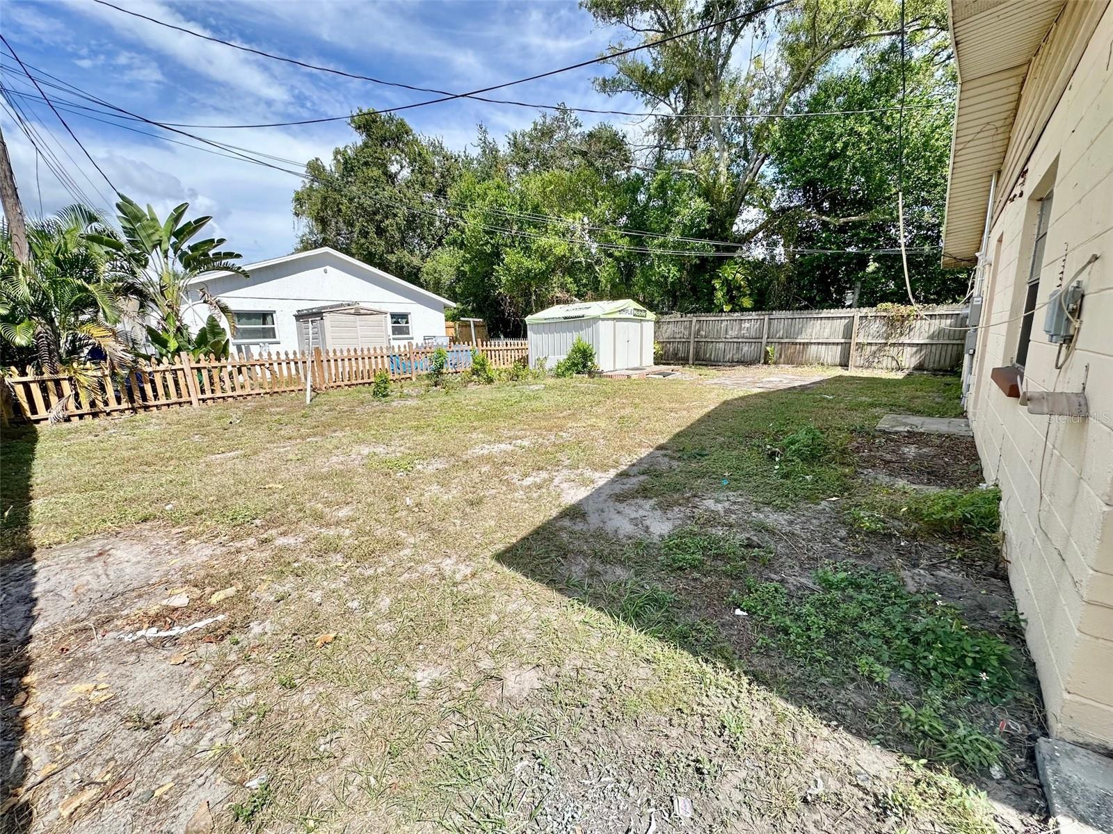 CORAL HEIGHTS SUB - Residential Lease