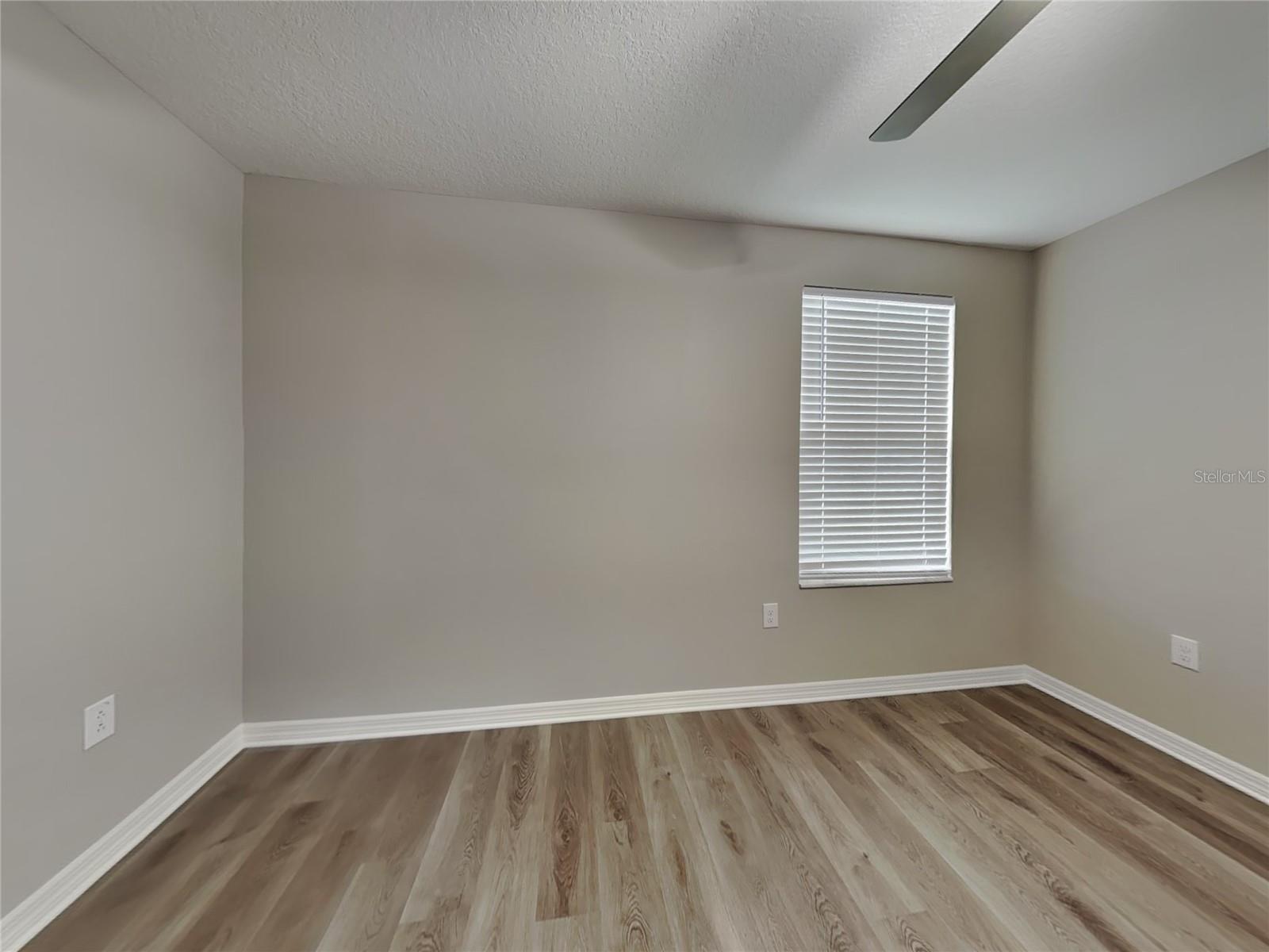 BELMONT SOUTH PH 2E - Residential Lease