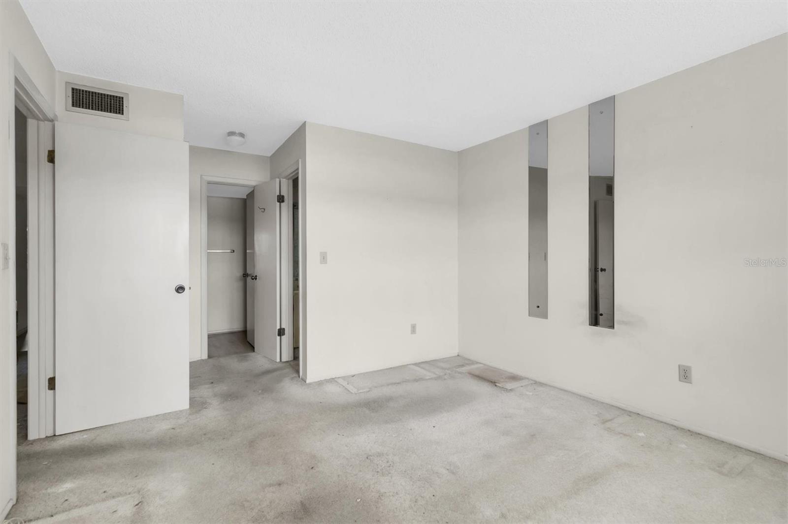 TIMBER OAKS FAIRWAY VILLAS CONDO - Residential