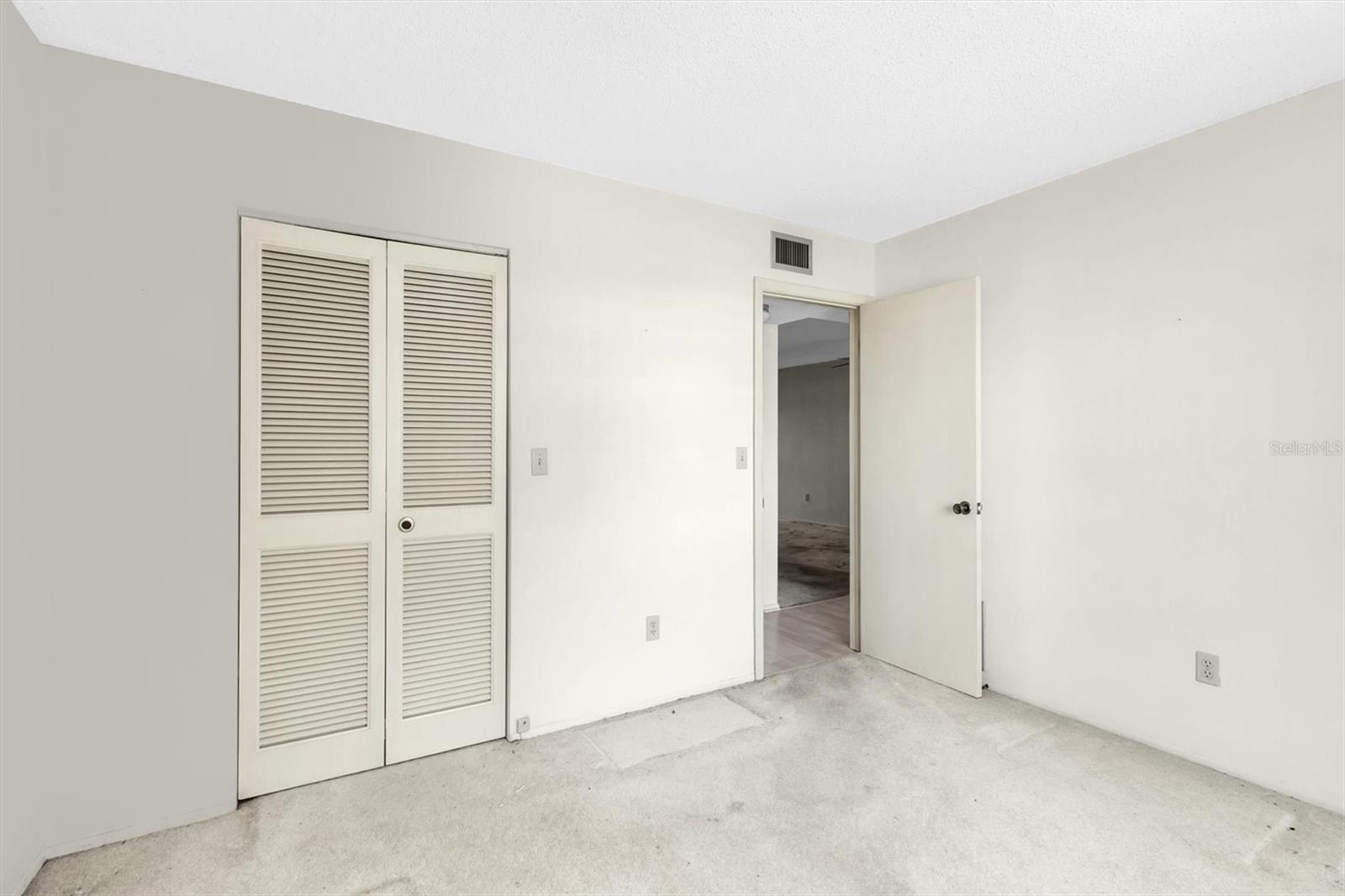 TIMBER OAKS FAIRWAY VILLAS CONDO - Residential