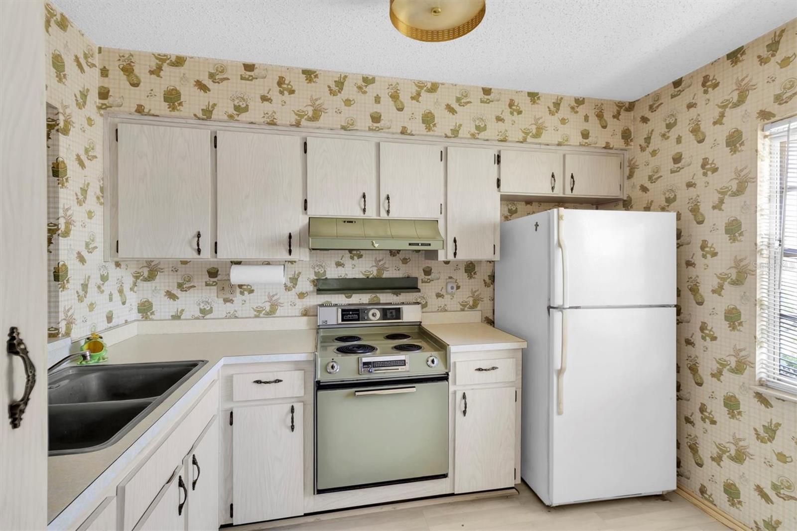TIMBER OAKS FAIRWAY VILLAS CONDO - Residential