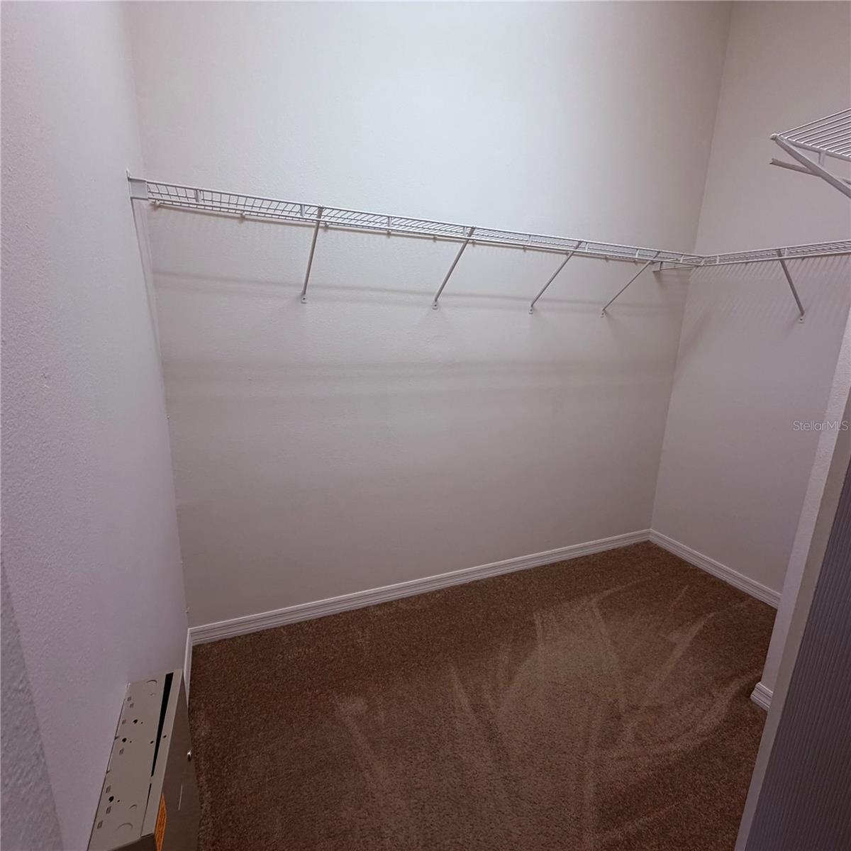 GUNN TWNHMS - Residential