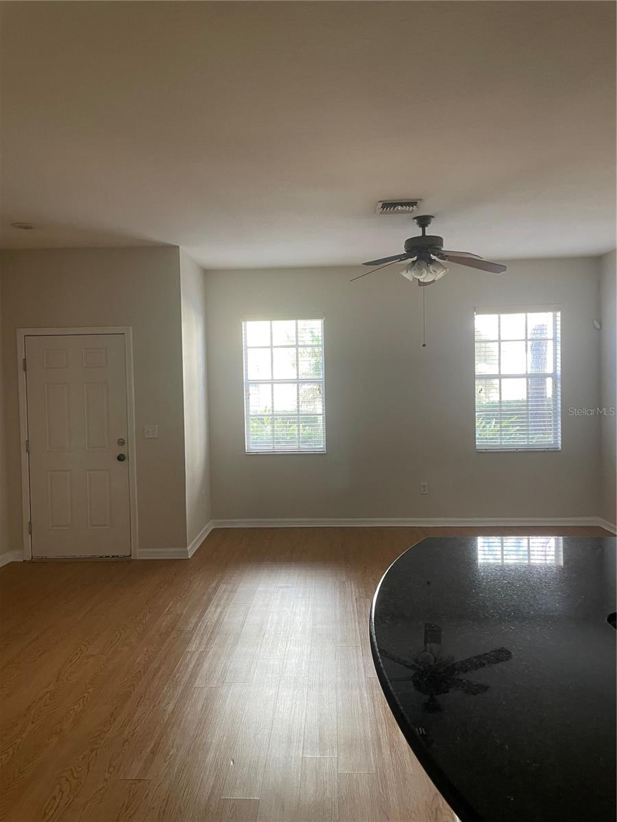 7433 ARLINGTON GROVE CIRCLE