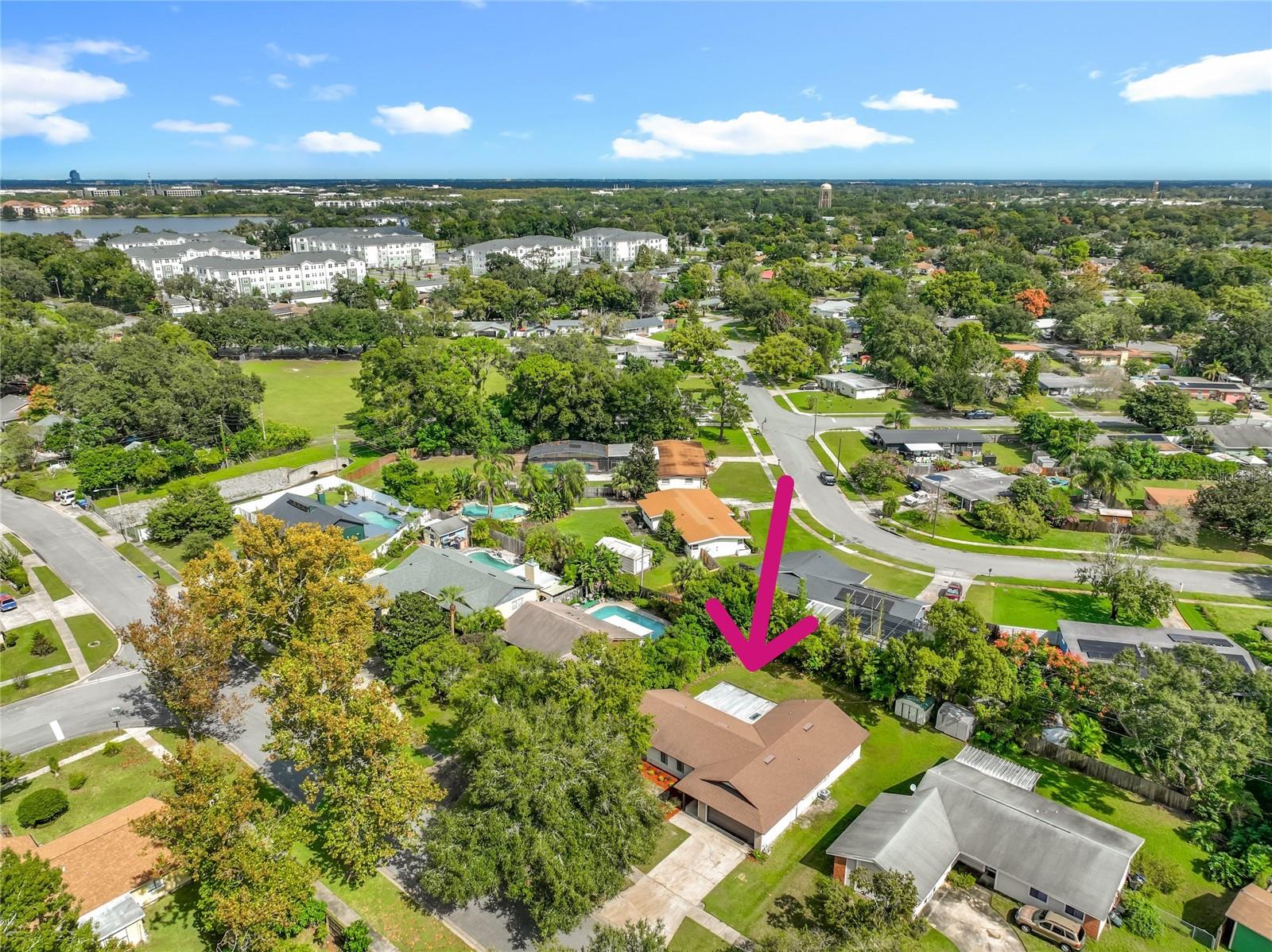 QUAIL HOLLOW AT QUEENSWOOD MANOR - Residential