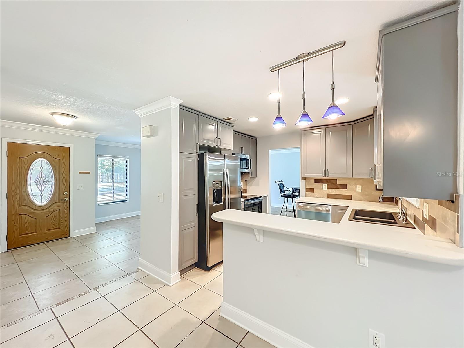 QUAIL HOLLOW AT QUEENSWOOD MANOR - Residential