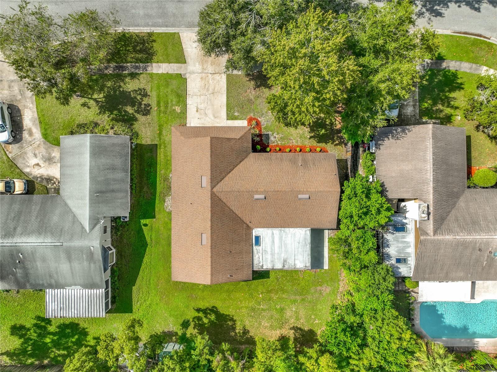 QUAIL HOLLOW AT QUEENSWOOD MANOR - Residential