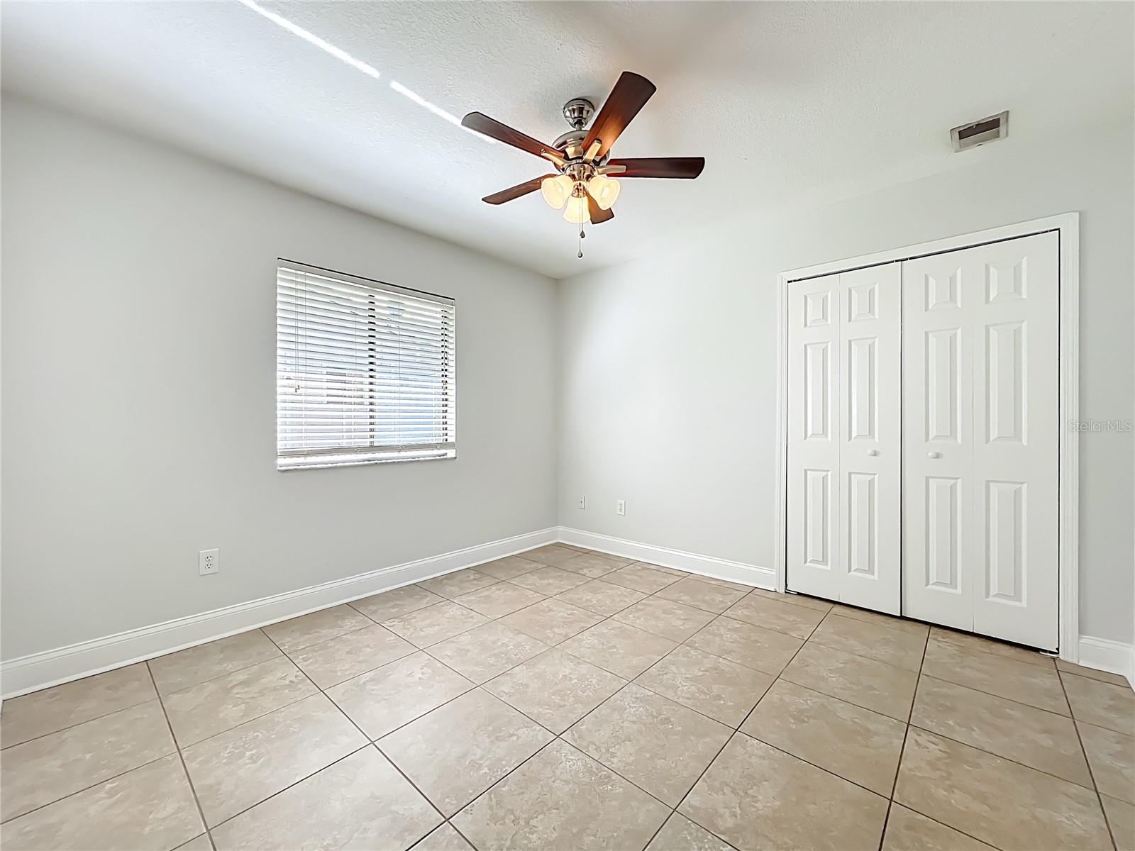 QUAIL HOLLOW AT QUEENSWOOD MANOR - Residential