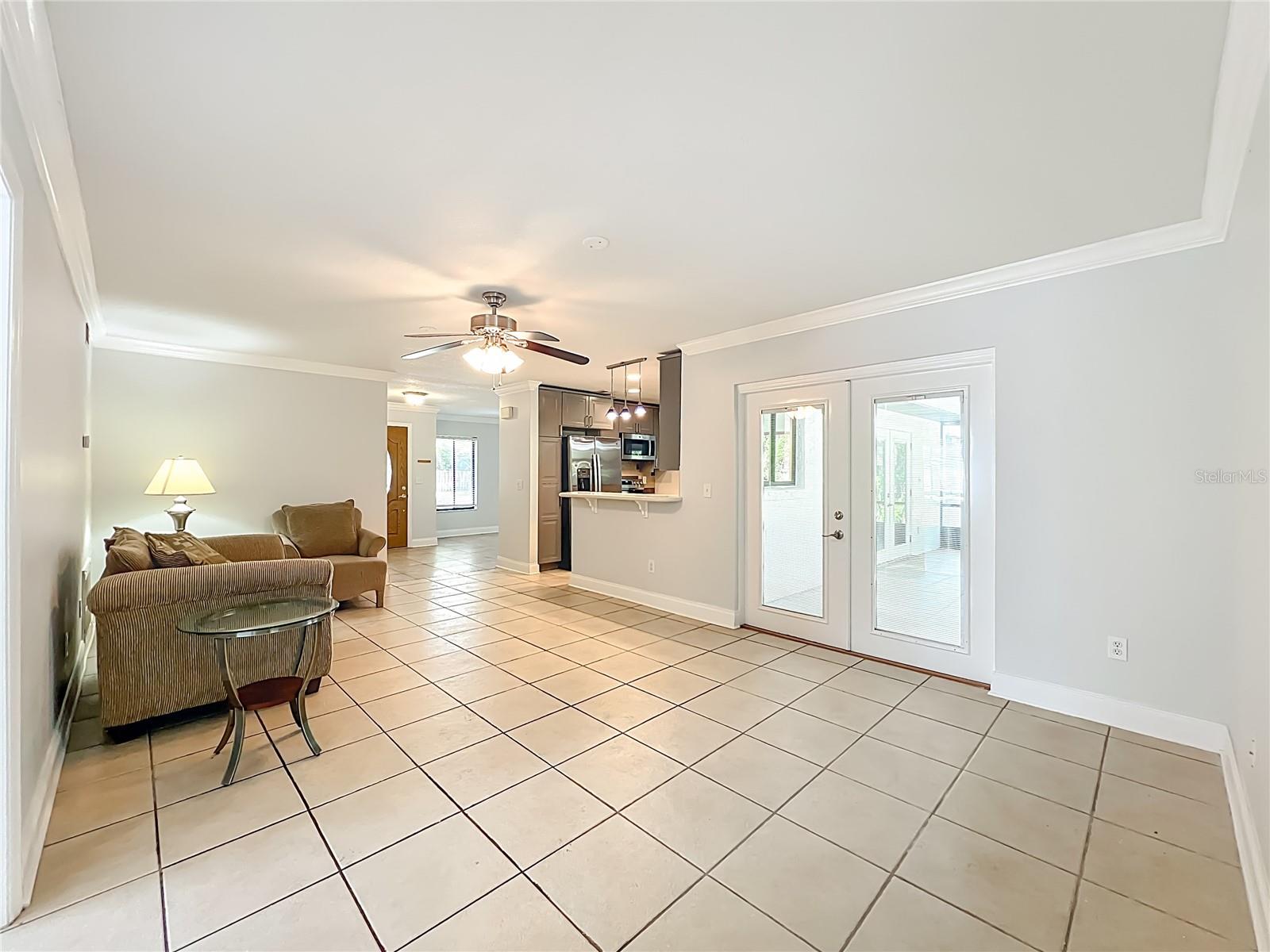 QUAIL HOLLOW AT QUEENSWOOD MANOR - Residential