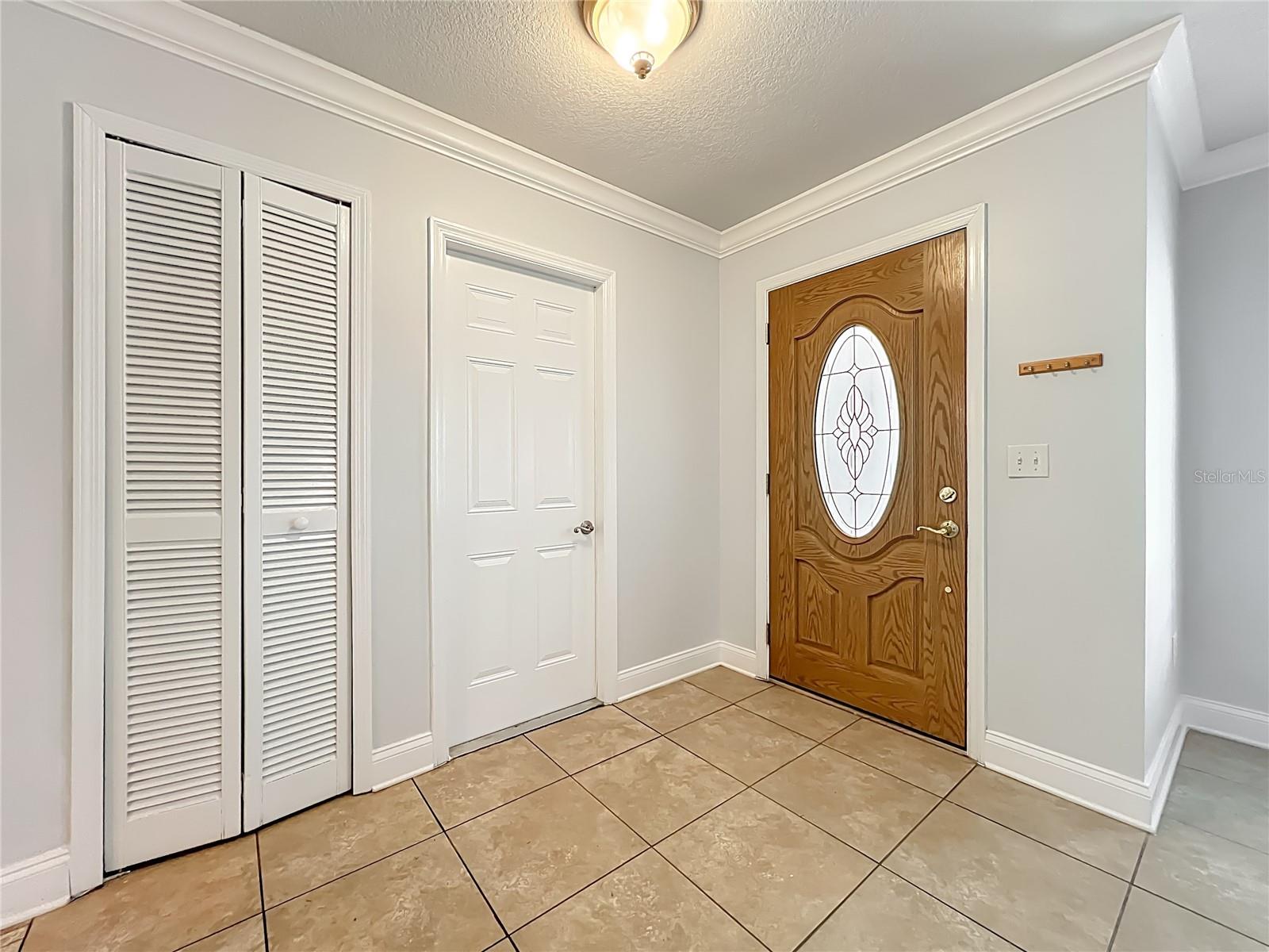 QUAIL HOLLOW AT QUEENSWOOD MANOR - Residential