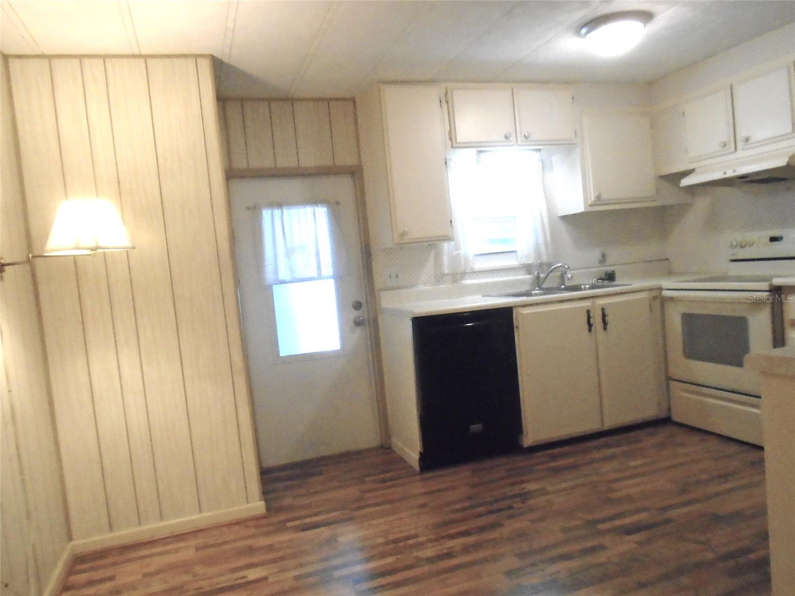LAKE RICH VILLAGE MOBILE HOME PARK UNREC - Residential