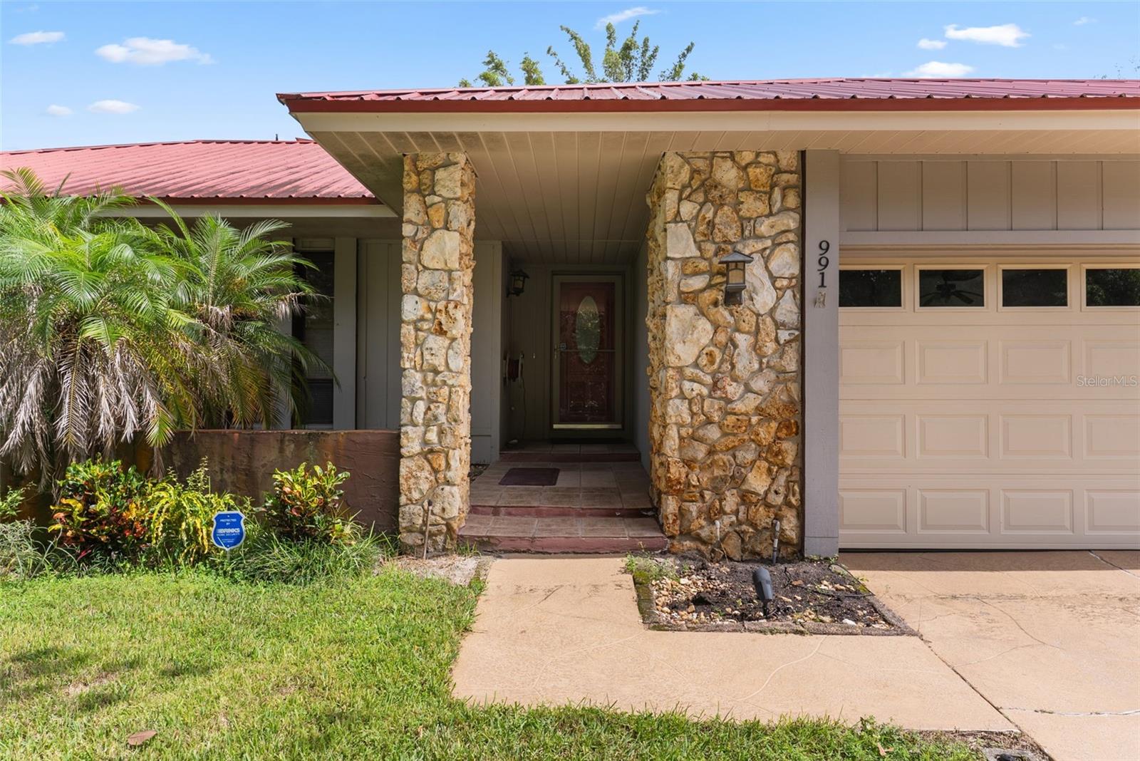 991 ROLLING OAKS COVE
