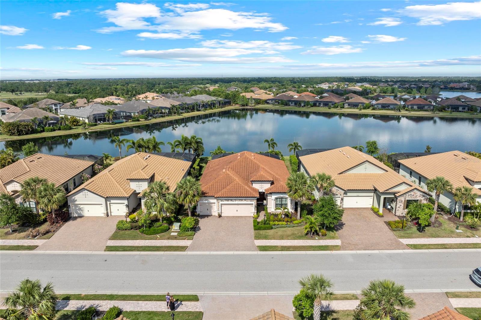 COUNTRY CLUB EAST AT LAKEWOOD RANCH SUBP - Residential