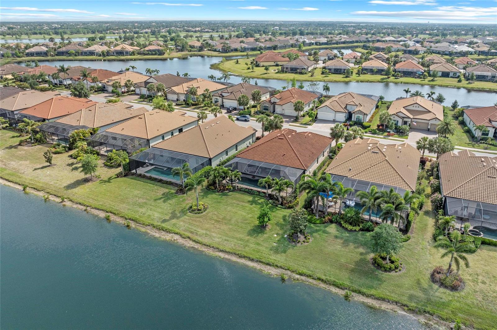 COUNTRY CLUB EAST AT LAKEWOOD RANCH SUBP - Residential