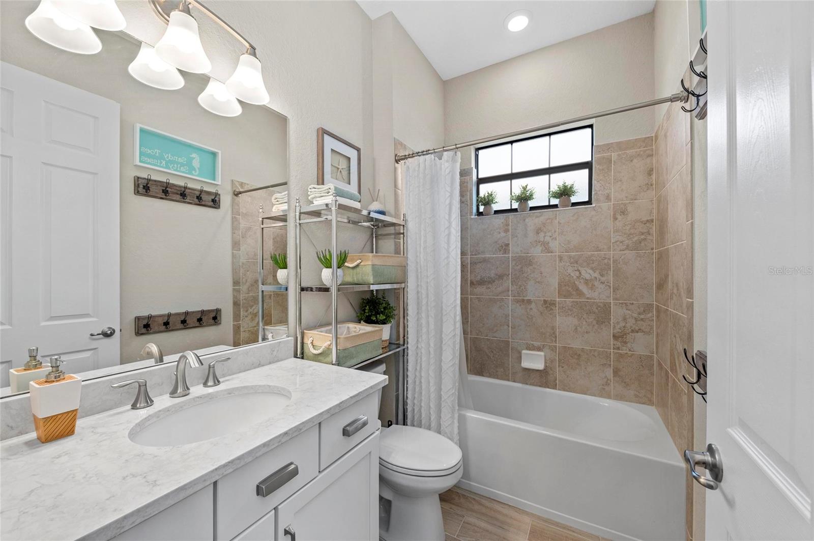 COUNTRY CLUB EAST AT LAKEWOOD RANCH SUBP - Residential