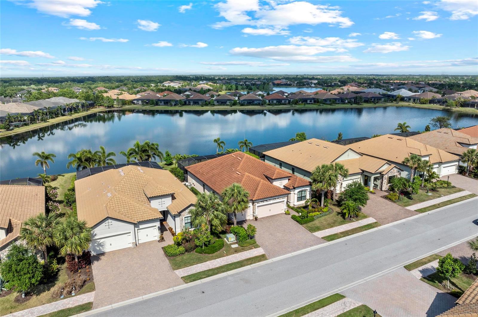 COUNTRY CLUB EAST AT LAKEWOOD RANCH SUBP - Residential