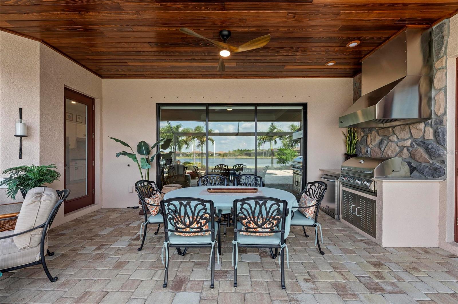 COUNTRY CLUB EAST AT LAKEWOOD RANCH SUBP - Residential