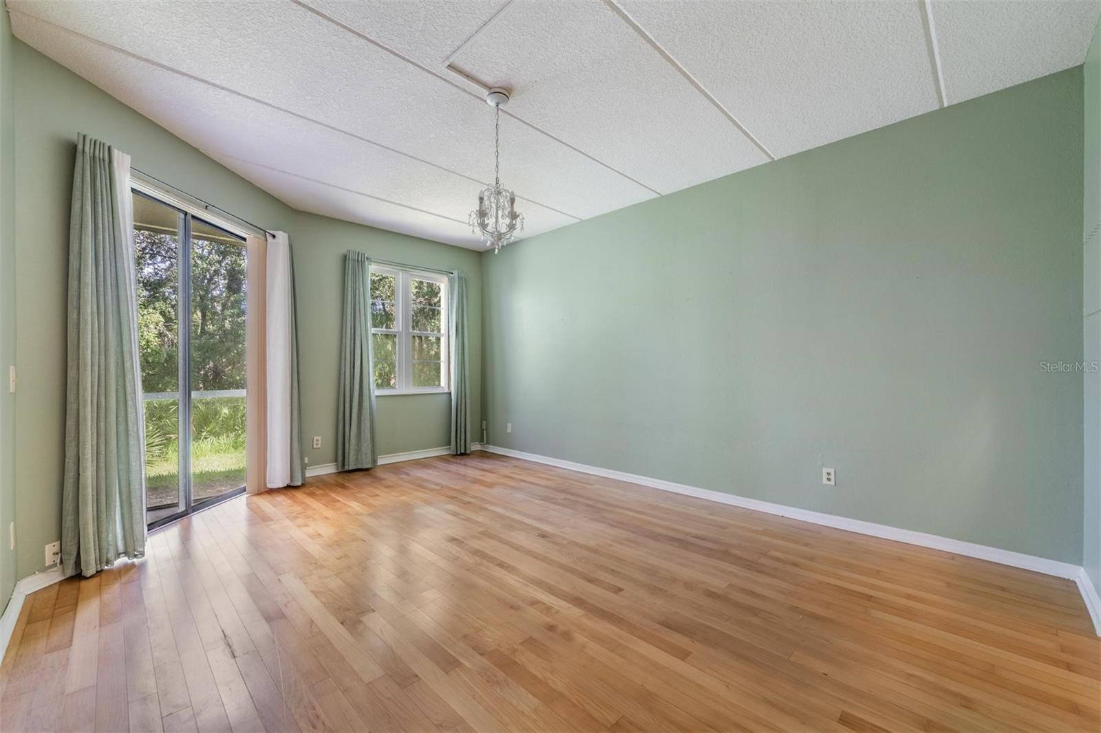 ST ANDREWS CONDO - Residential