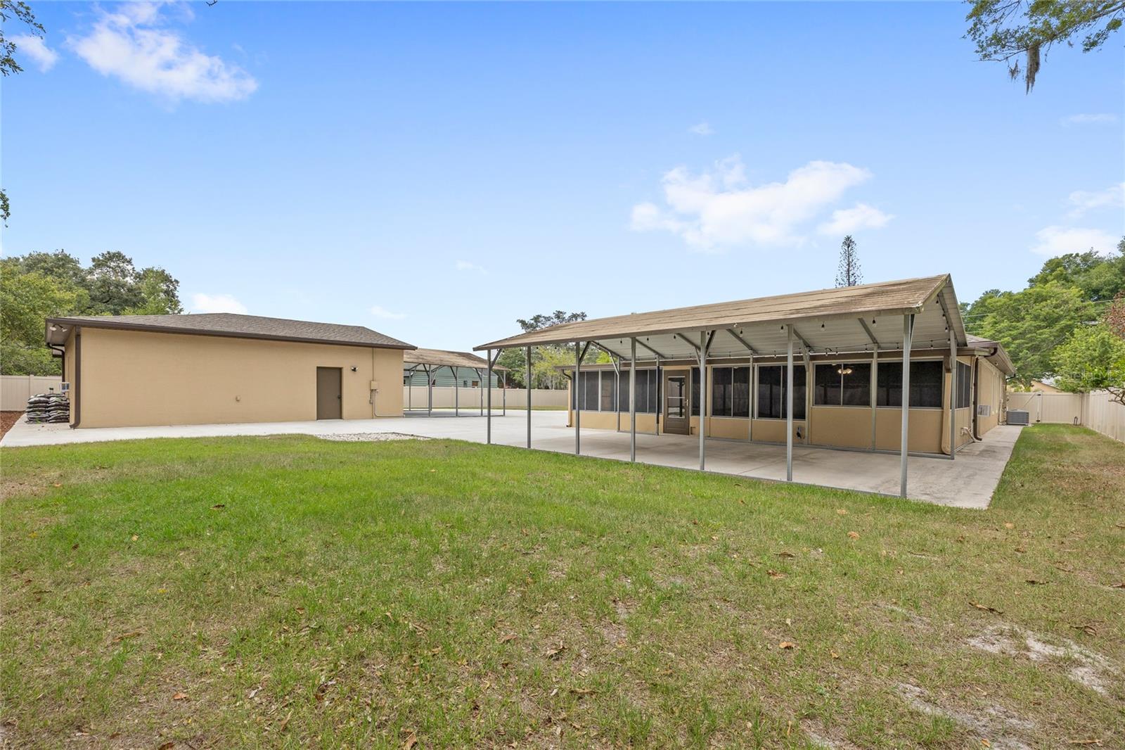 ACREAGE - Residential